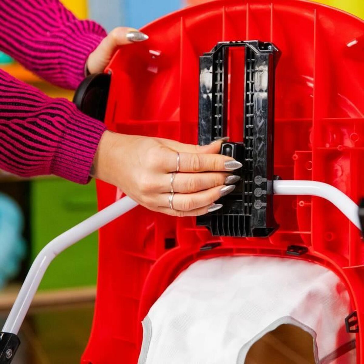 Centru de activităţi Bright Starts - Bebelus, Jucăriile copilăriei timpurii