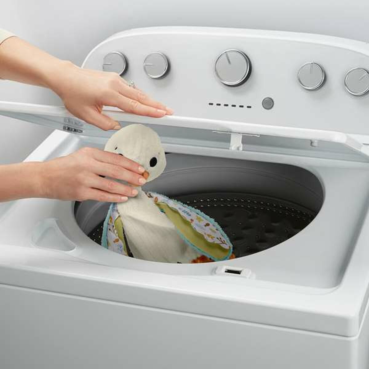 Jucărie din Pluș cu Zornăitoare Mattel Oca Lovey - Bebelus, Jucăriile copilăriei timpurii