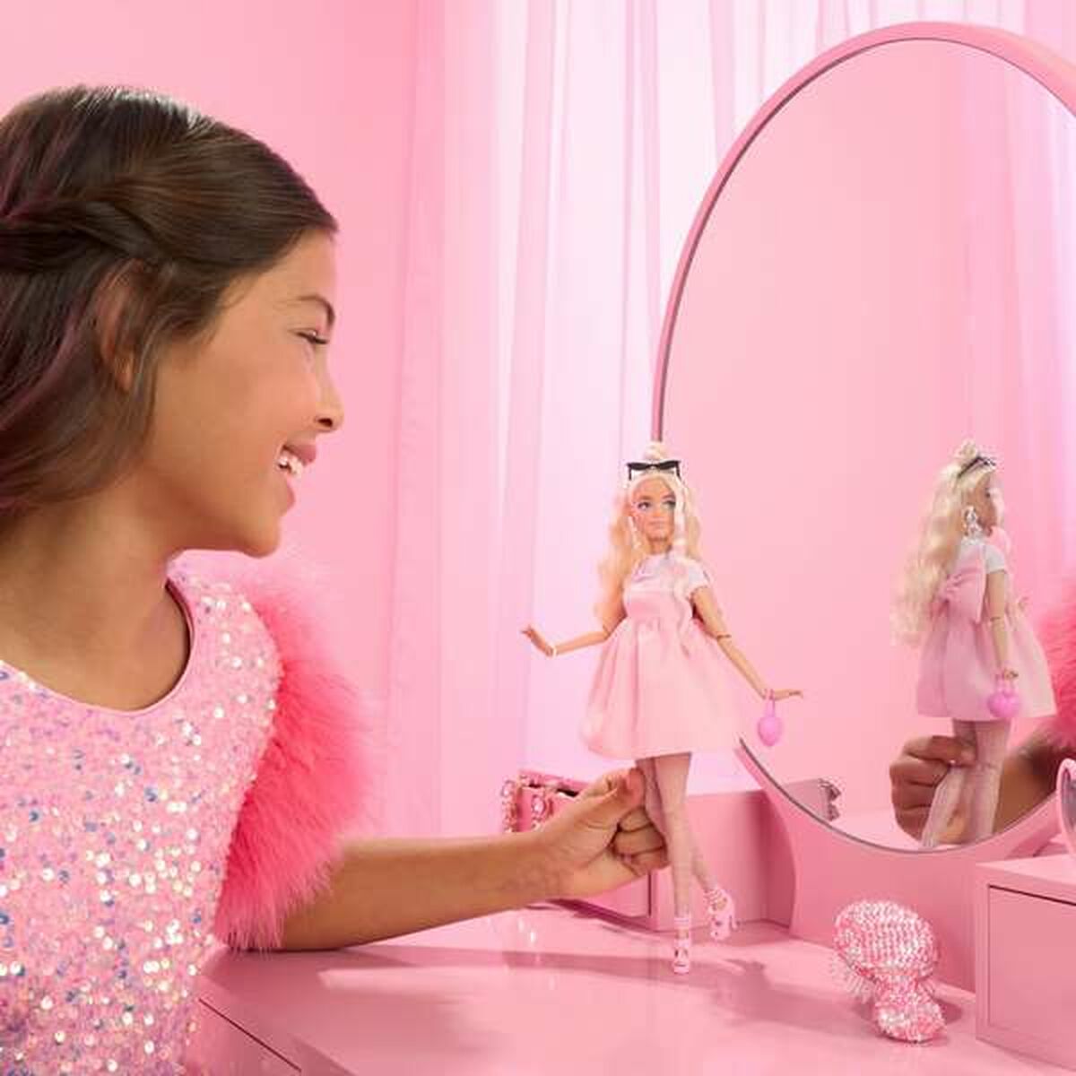 Figurine de Acțiune Barbie - Jucarii si jocuri, Păpuși și accesorii