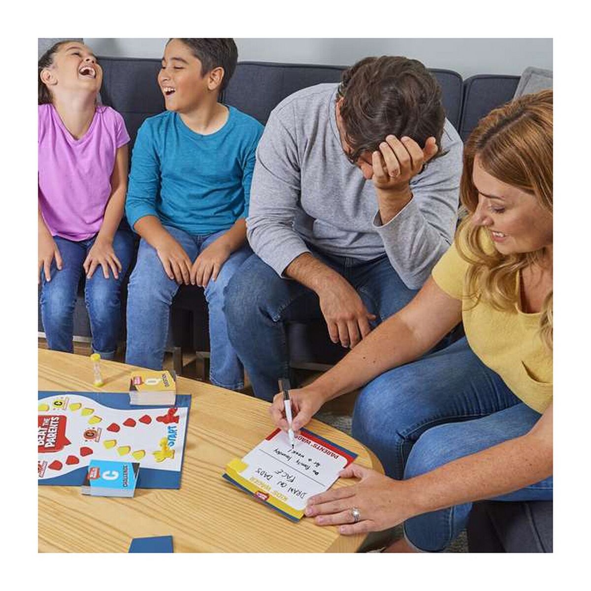 Joc de Masă Spin Master Hijos vs Padres 206 Piese 26,99 x 26,99 x 5,4 cm - Jucarii si jocuri, Jocuri și accesorii