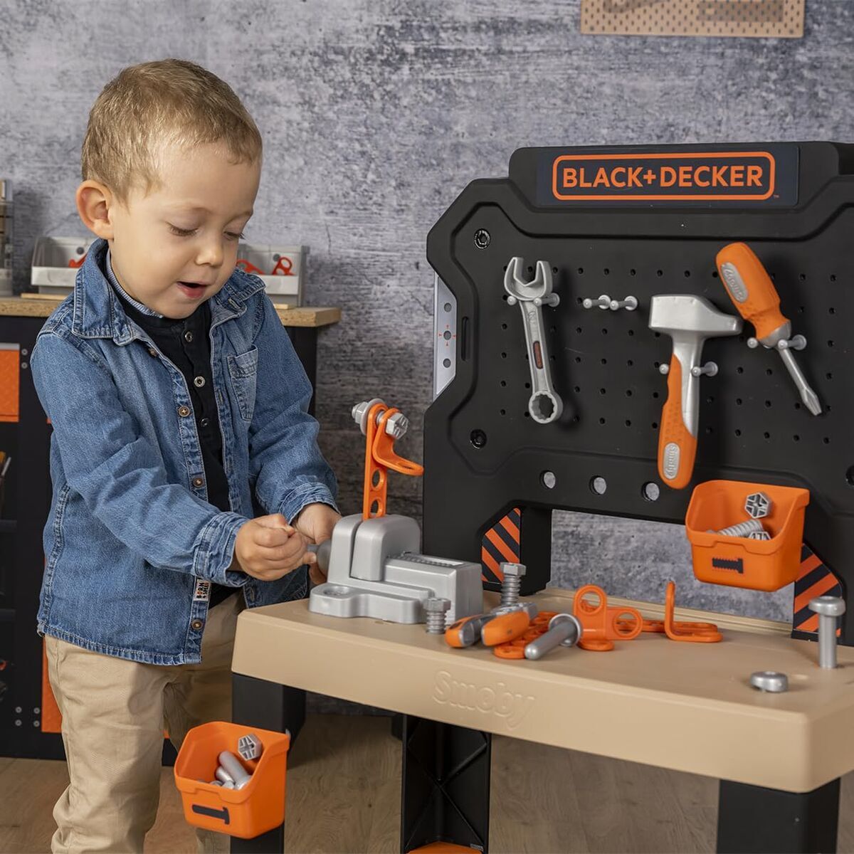 Atelier/Banc de Lucru Smoby Black+Decker, Menghină Funcțională, 36 Accesorii, - Jucarii si jocuri, Imitații de jocuri