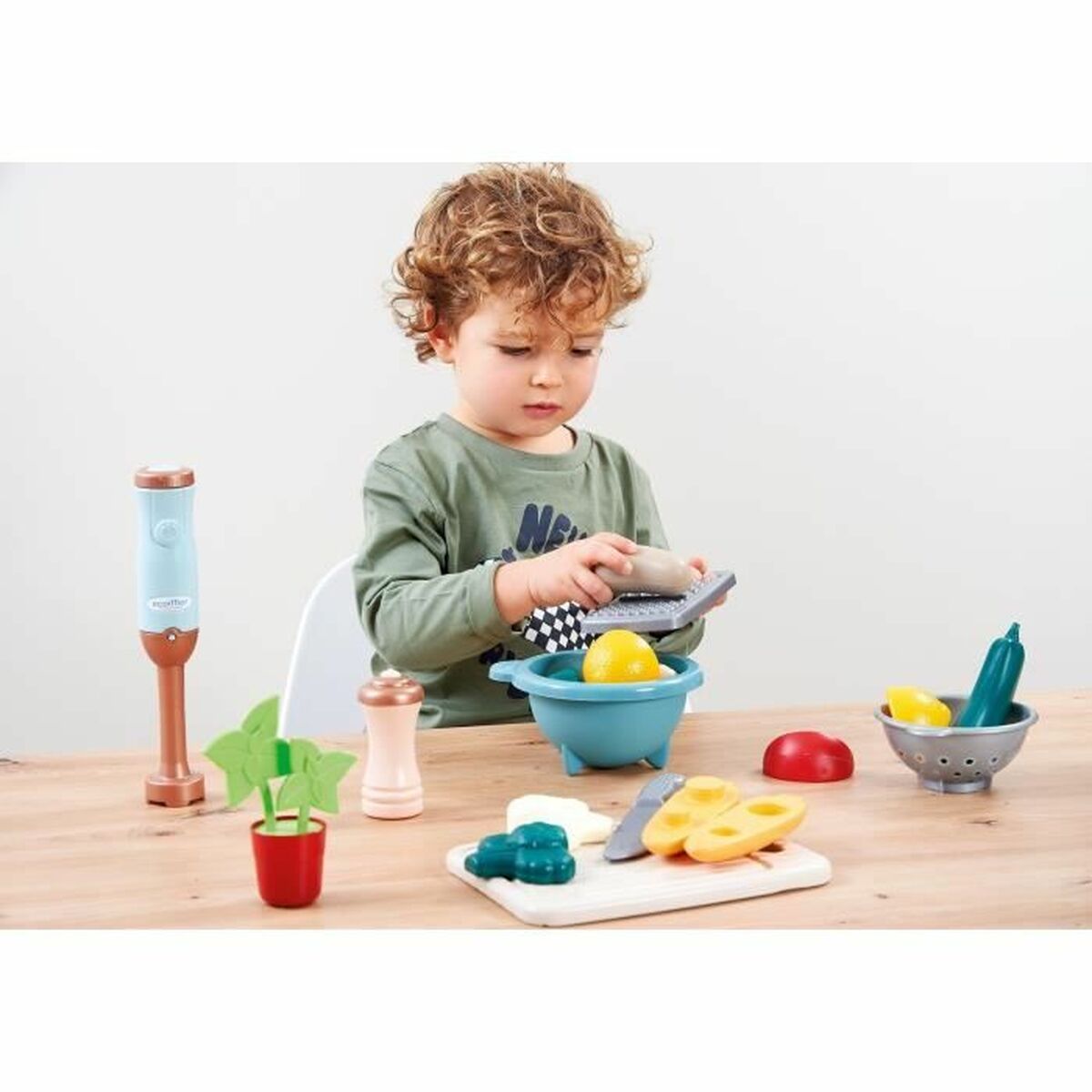 Set de feluri de mâncare Ecoiffier Delicious - Jucarii si jocuri, Imitații de jocuri