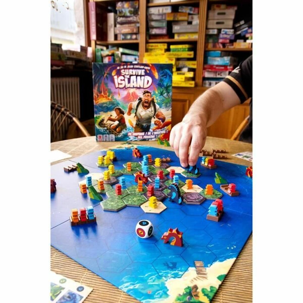 Joc de Masă Asmodee Survive The Island - Jucarii si jocuri, Jocuri și accesorii