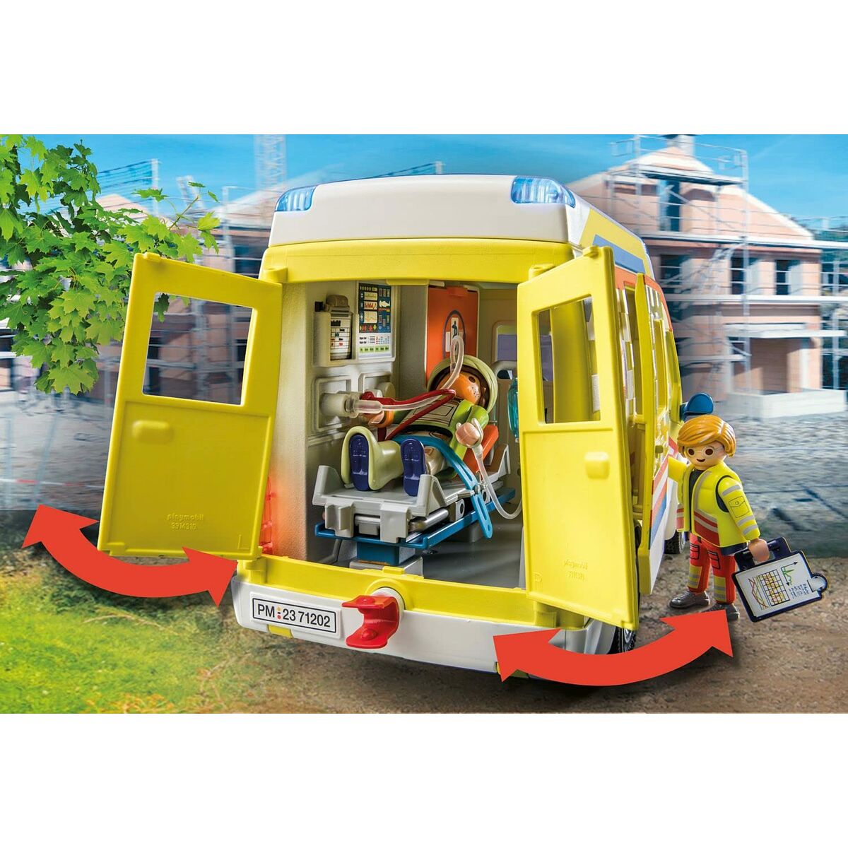 Playset Playmobil 71202 City Life Ambulance 67 Piese - Jucarii si jocuri, Păpuși și figurine