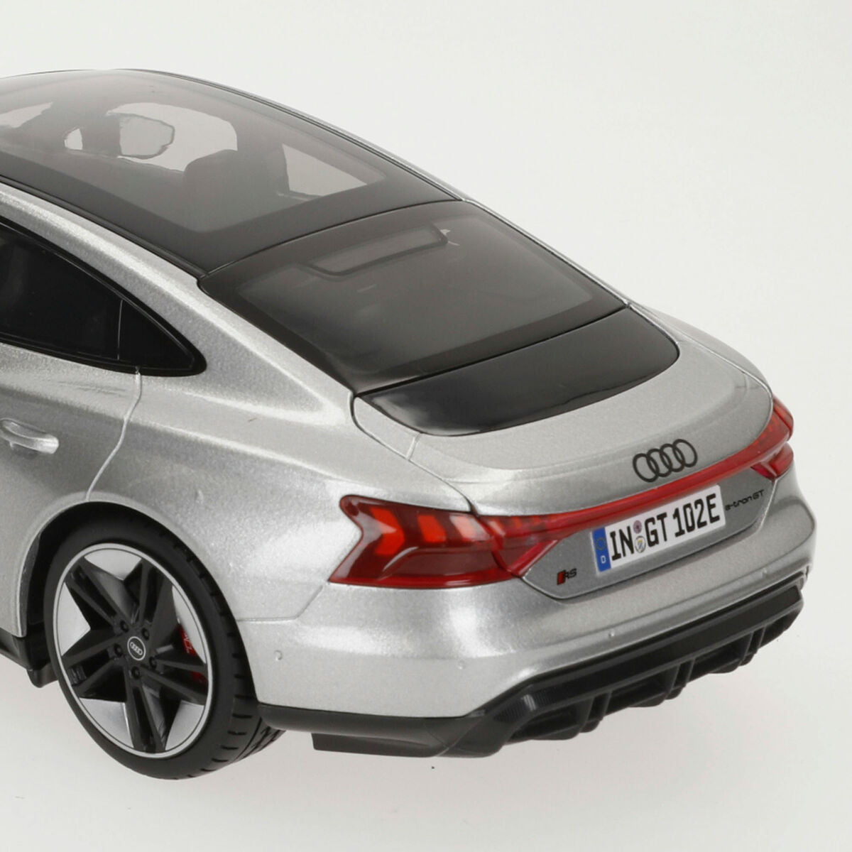 Mașină Bburago GT-Audi RS E-TRON GT 2022 1:18 - Jucarii si jocuri, Vehicule