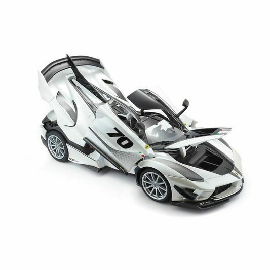 Mașină Bburago Ferrari FXX K-EVO #70 PE 1:18 - Jucarii si jocuri, Vehicule