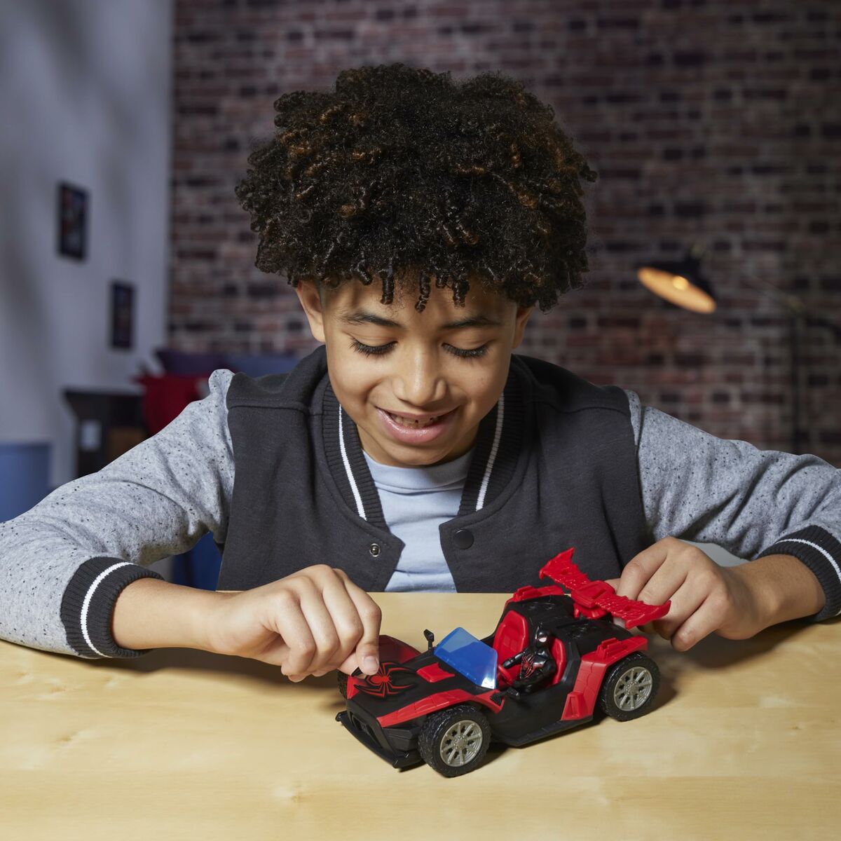 Figurine de Acțiune Hasbro - Jucarii si jocuri, Păpuși și figurine