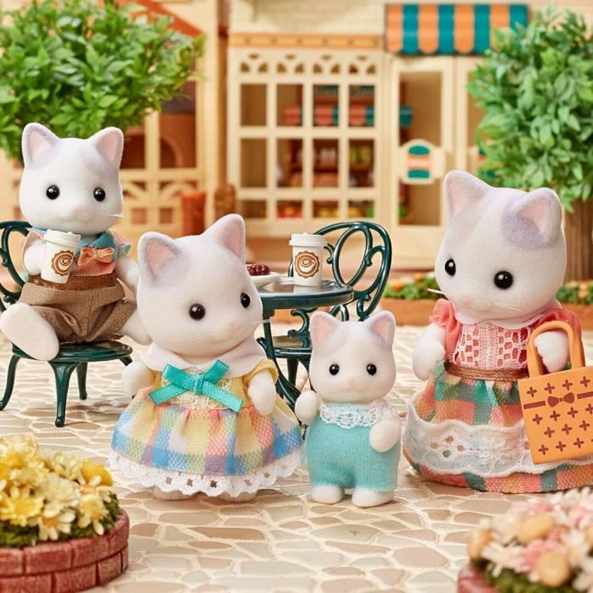 Accesorii pentru căsuțe de păpuși Sylvanian Families 5738 Latte Cat Family - Jucarii si jocuri, Păpuși și accesorii
