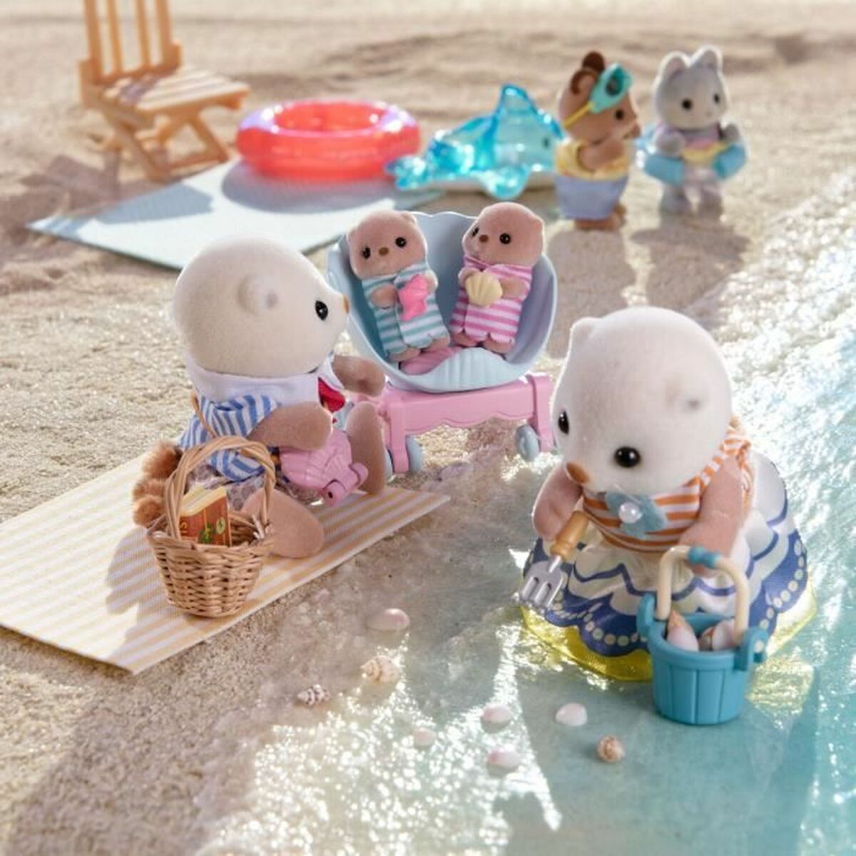 Figura îmbinată Sylvanian Families La familia de las nutrias marinas animale - Jucarii si jocuri, Păpuși și figurine