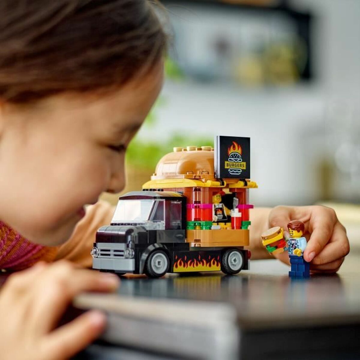 Set de Construcție Lego 60404 Hamburger truck Multicolor - Jucarii si jocuri