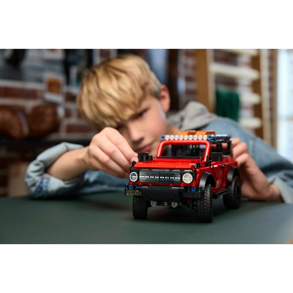 Set de Construcție Lego 42213 - Jucarii si jocuri