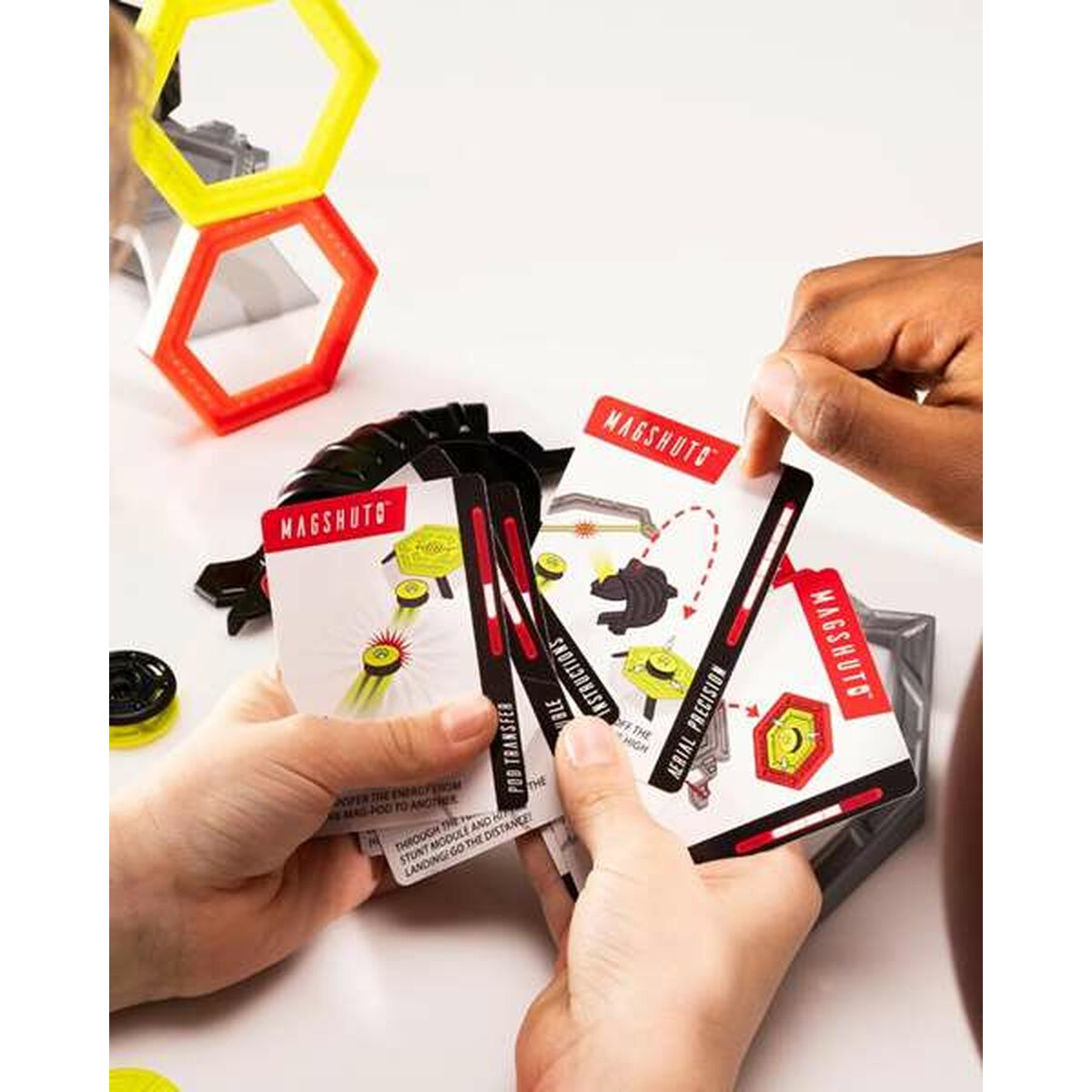 Ghiozdan Bizak - Birou și papetărie, Material școlar și educațional