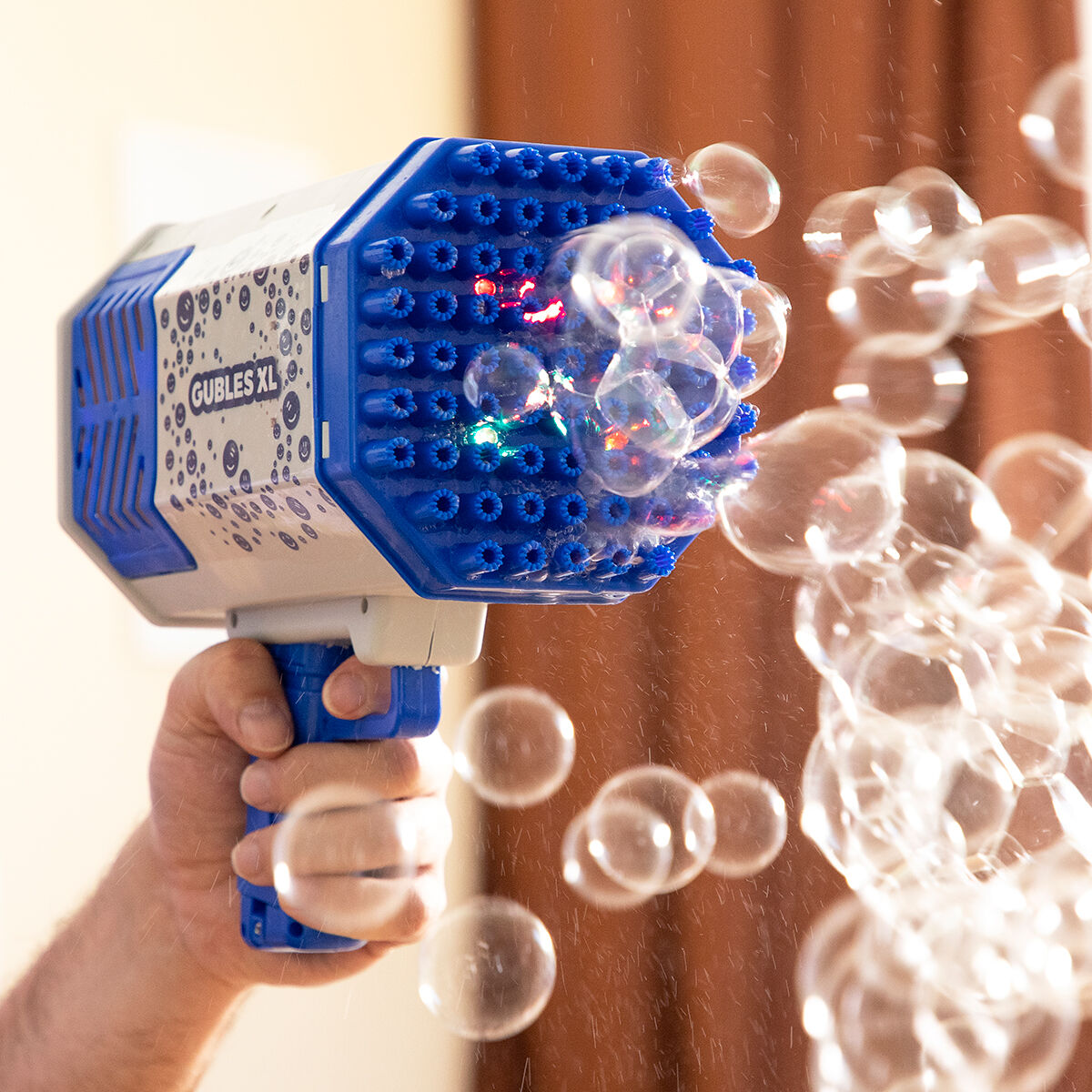 Pistol de Baloane Gigant cu LED Gubles XL InnovaGoods - Jucarii si jocuri, În aer liber și sport