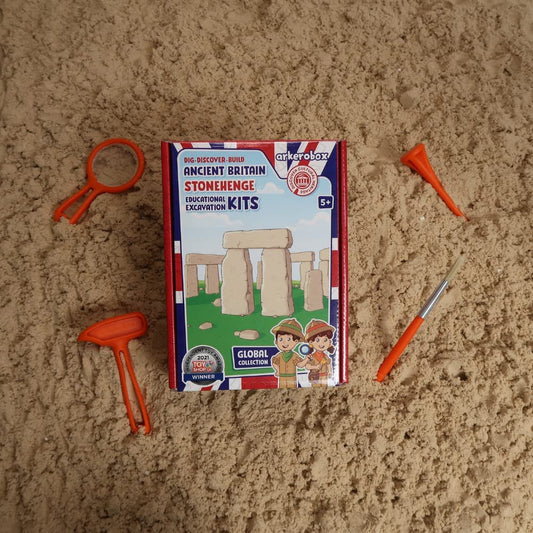 Arkerobox - Set arheologic educational si puzzle 3D, Marea Britanie antica, Stonehenge - Set arheologic educational si puzzle 3D