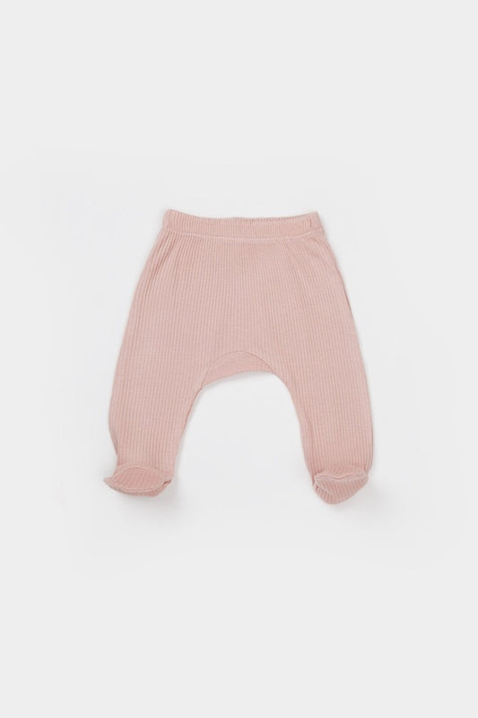 Cutie 4 piese pentru nou nascut - 100% bumbac organic - Powder, BabyCosy - Baveta, Bluza, Caciula, Pantaloni, Pieptar