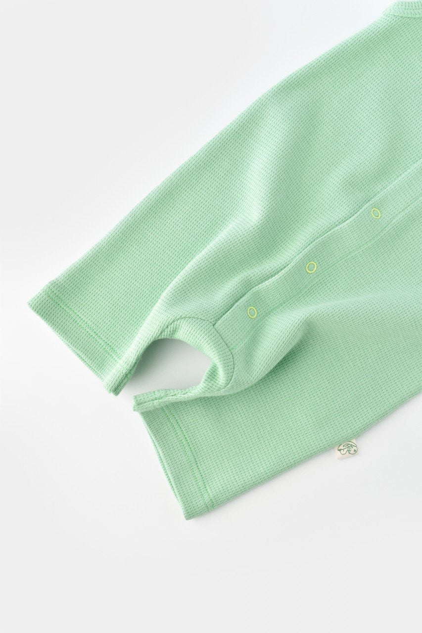 Salopeta fara maneci si pantaloni scurti - 100% bumbac organic - Mint, BabyCosy