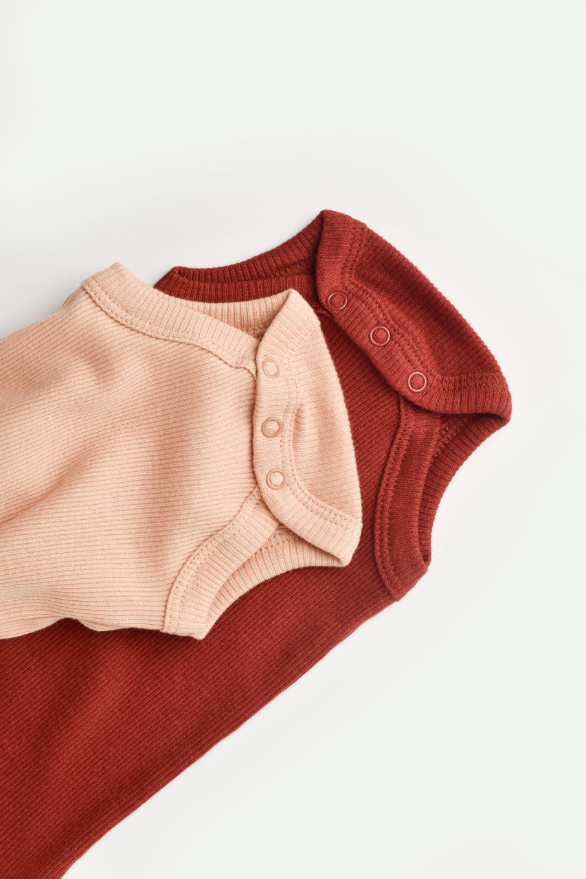 Set 2 body-uri bebe unisex din bumbac organic si modal - Caramiziu/Somon, BabyCosy