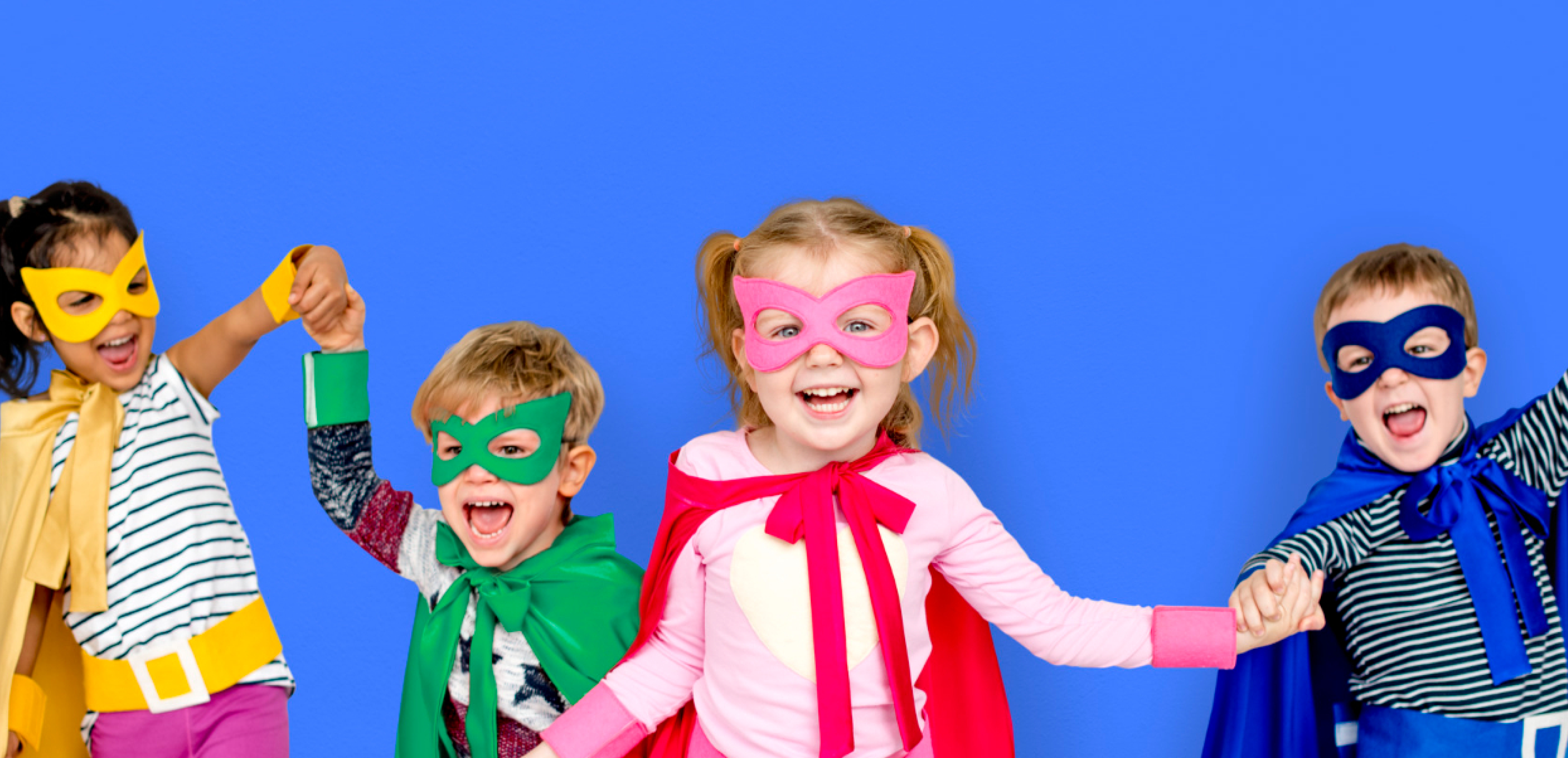 Costumații pentru copii