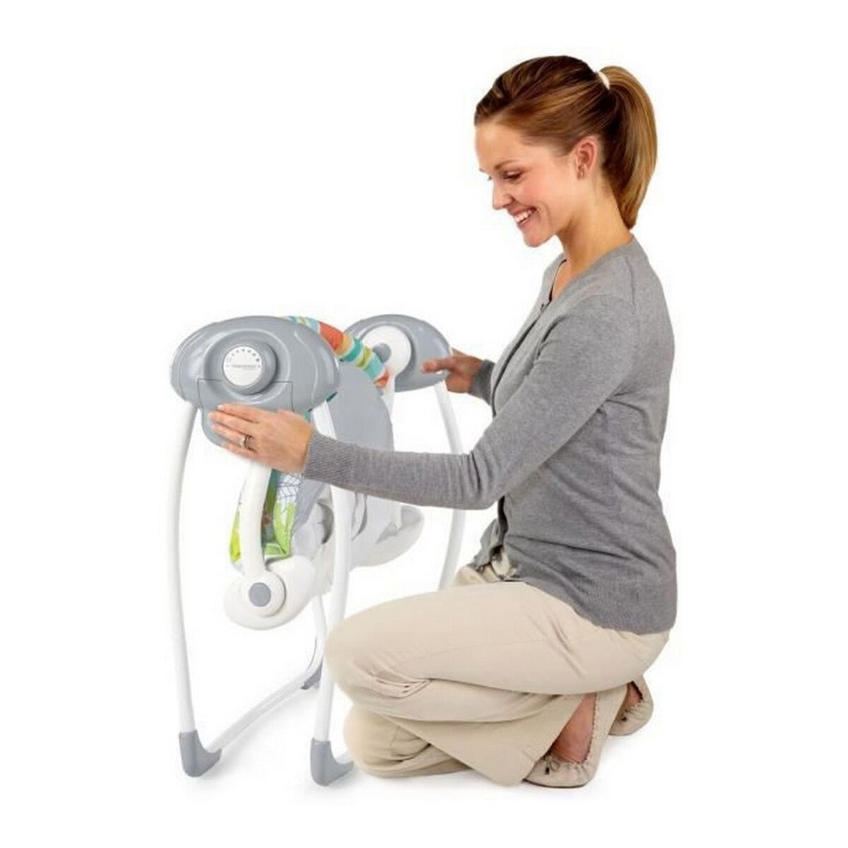 Scaun Balansoar Ingenuity Compact portable swing Multicolor animale - Bebelus, Activitate și divertisment