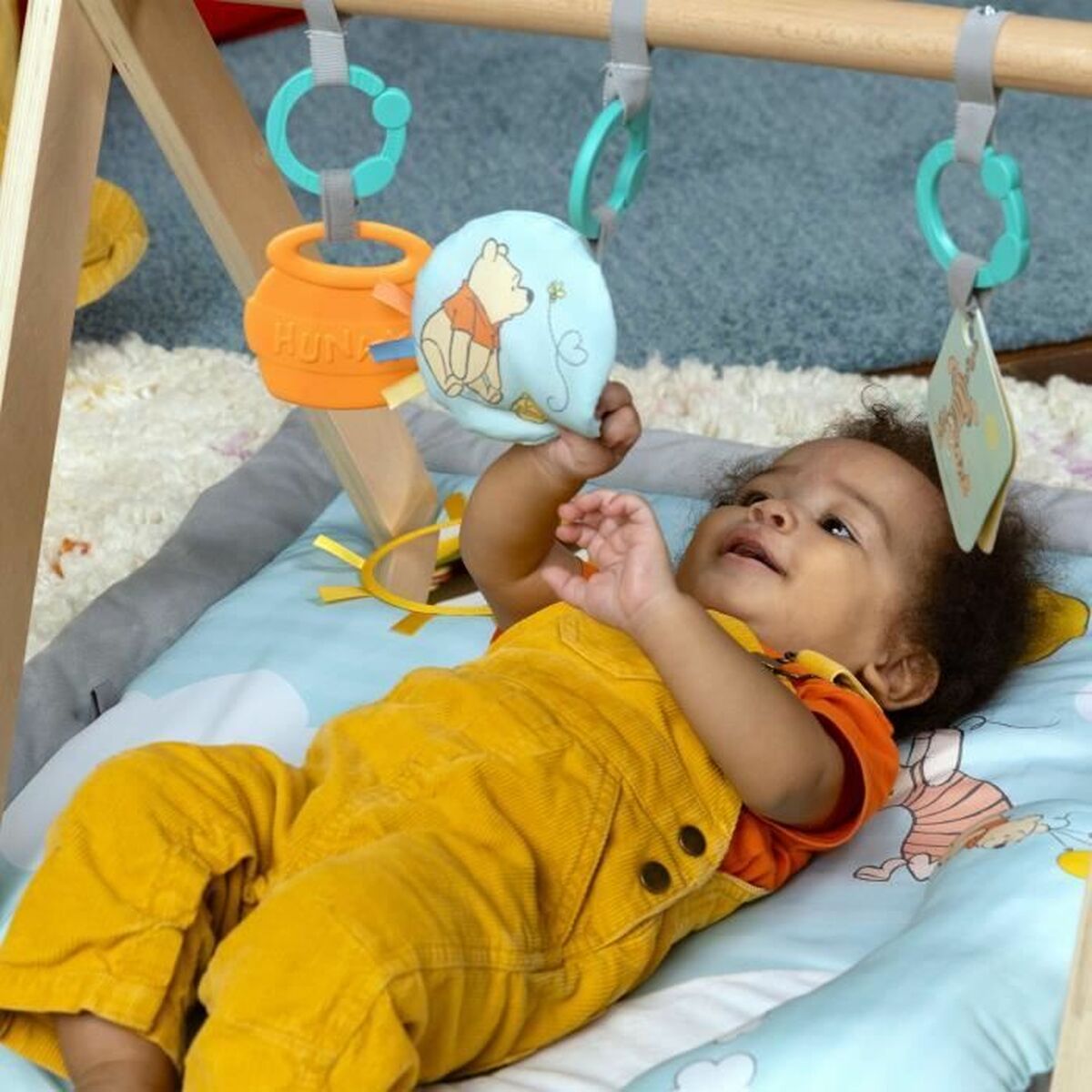 Centru de activităţi Bright Starts WINNIE THE POOH - Bebelus, Jucăriile copilăriei timpurii