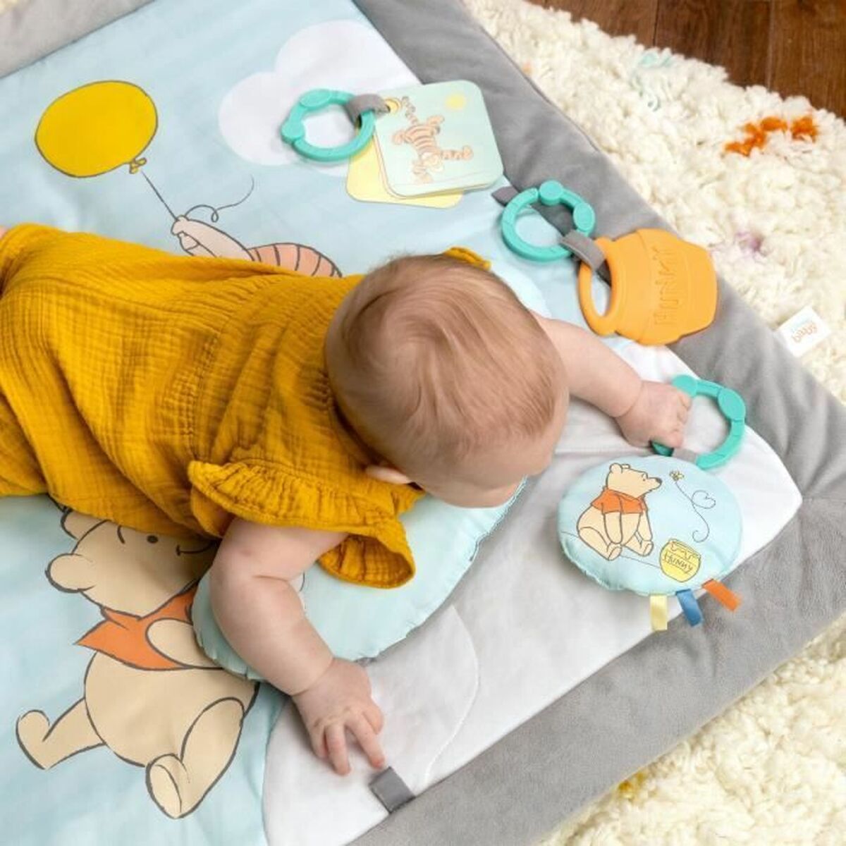 Centru de activităţi Bright Starts WINNIE THE POOH - Bebelus, Jucăriile copilăriei timpurii