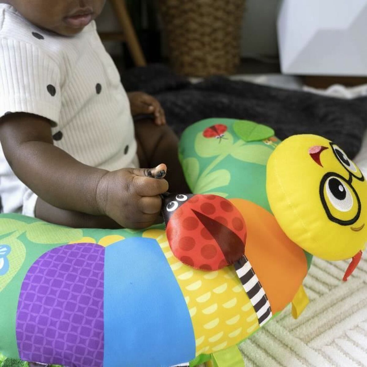 Centru de activităţi Baby Einstein Cal-a-Pillow - Bebelus, Jucăriile copilăriei timpurii
