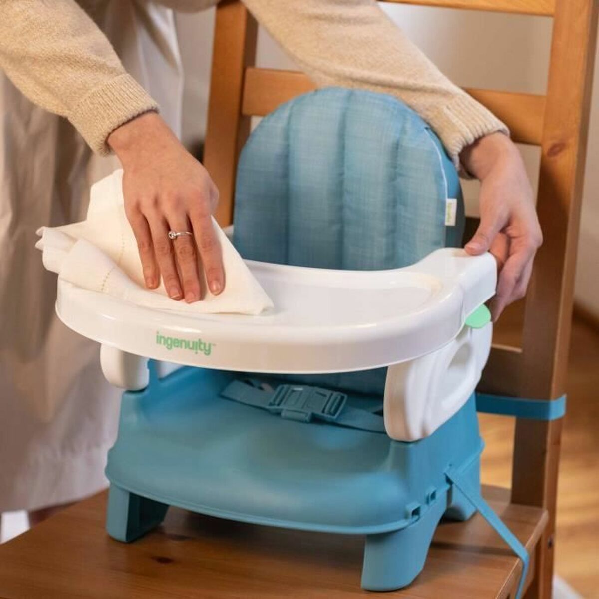 Crescător Ingenuity - Bebelus, Alăptarea și hrănirea