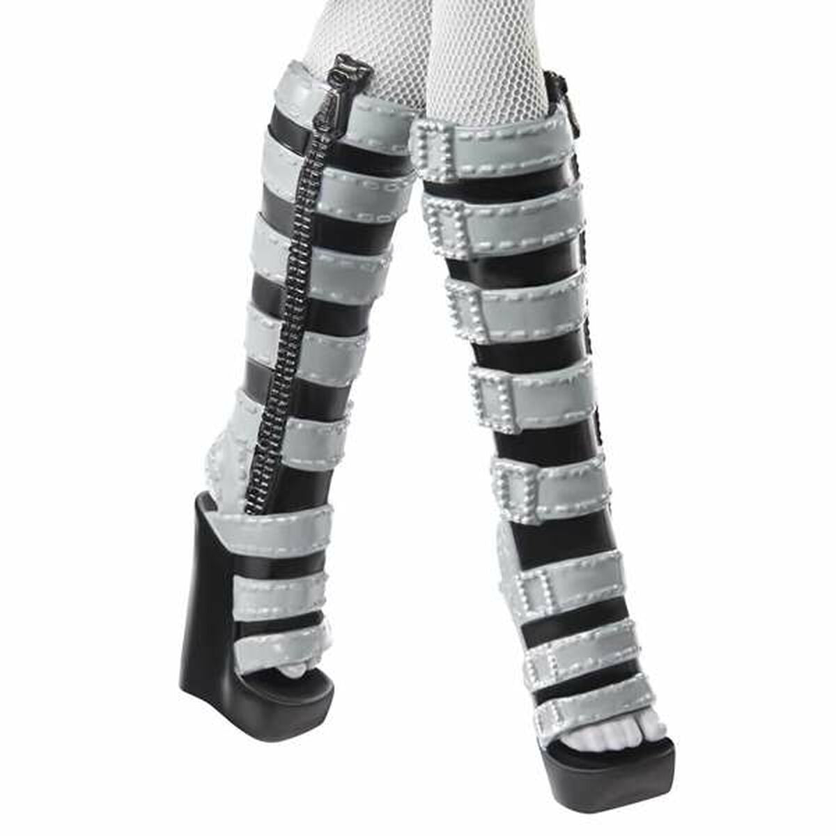 Păpușă Monster High Clawdeen - Jucarii si jocuri, Păpuși și accesorii