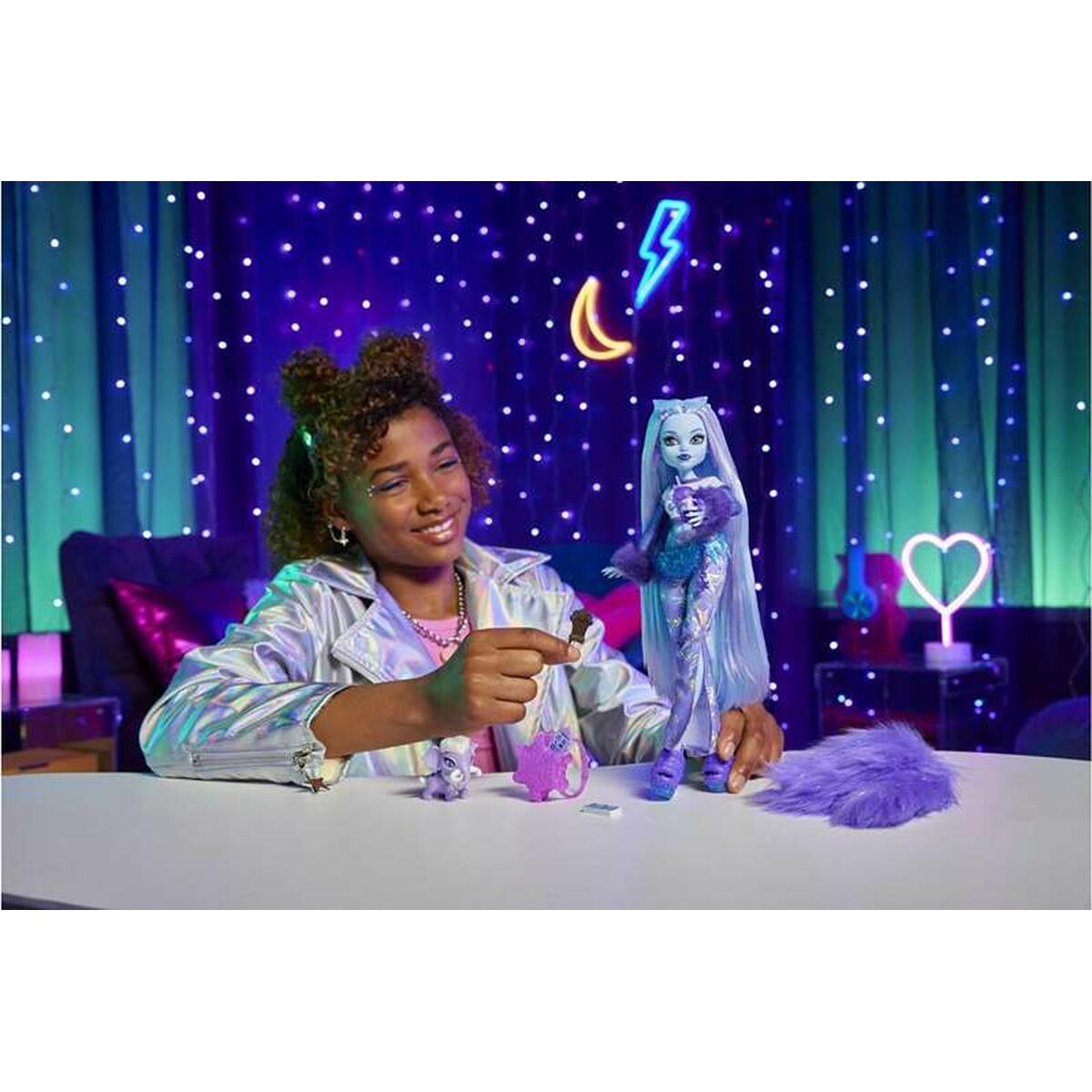 Păpușă Mattel Animal De Companie Articulată - Jucarii si jocuri, Păpuși și accesorii