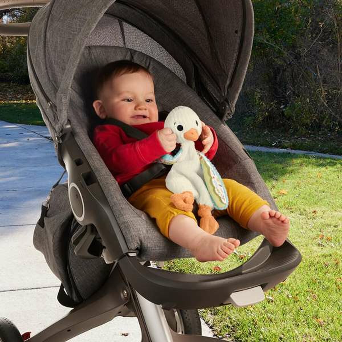 Jucărie din Pluș cu Zornăitoare Mattel Oca Lovey - Bebelus, Jucăriile copilăriei timpurii
