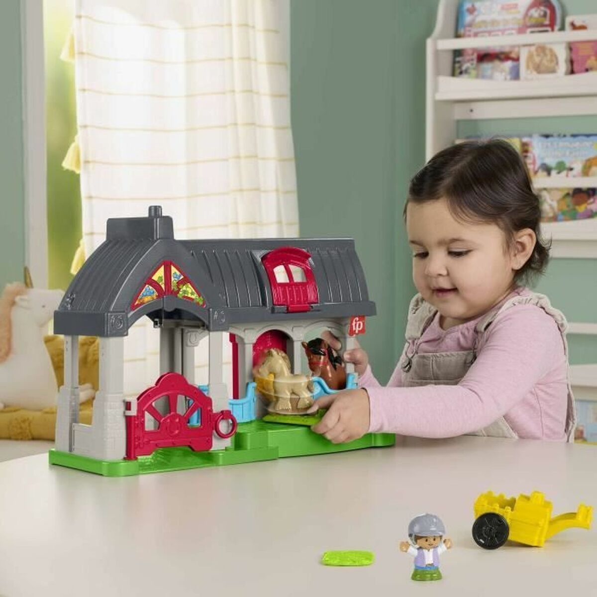 Playset Fisher-Price Happy Horses Stable 7 Piese - Jucarii si jocuri, Păpuși și figurine