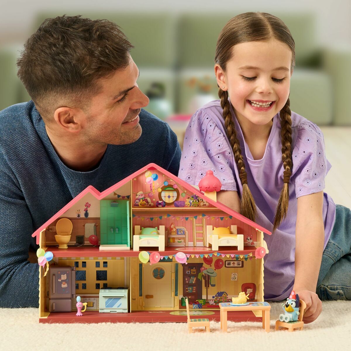 Playset Bluey Casa de Sărbătoare | 8 Piese Mobilier & Accesorii | 3+ Ani - Jucarii si jocuri, Păpuși și figurine
