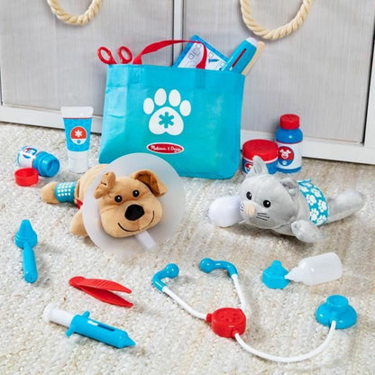 Trusă medicală de jucărie cu accesorii Melissa & Doug - Jucarii si jocuri, Imitații de jocuri