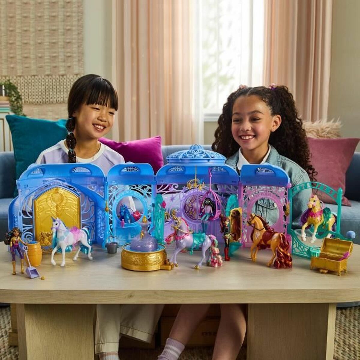 Figurine de Acțiune Spin Master Unicorn Academy Unicorn - Jucarii si jocuri, Păpuși și figurine