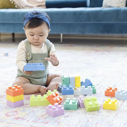 Blocuri Stivuibile Infantino Super Soft - Bebelus, Dormitor
