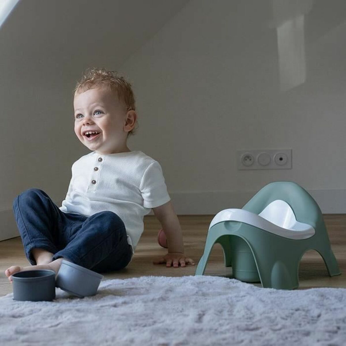 Oliță de noapte ThermoBaby IDEO - Bebelus, Pisoare și scaune