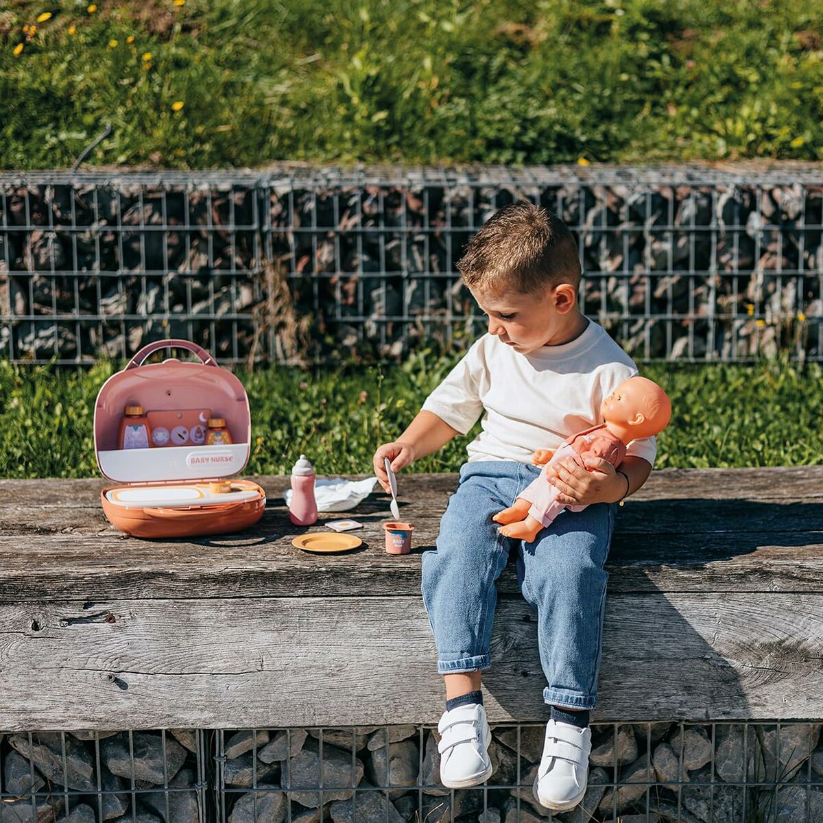 Trusă de Îngrijire Bebelus Smoby Baby Nurse, 3-în-1 (Valiză, Măsuță de Schimbat, 13 Accesorii), Roz, 3+ Ani - Jucarii si jocuri, Imitații de jocuri