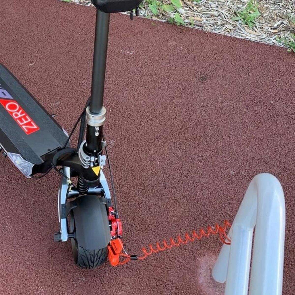 Lacăt cu cheie Master Lock Roșu - Sport și în aer liber, Ciclism