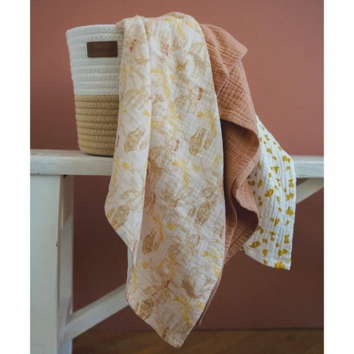 Muselină Domiva - Bebelus, Alăptarea și hrănirea