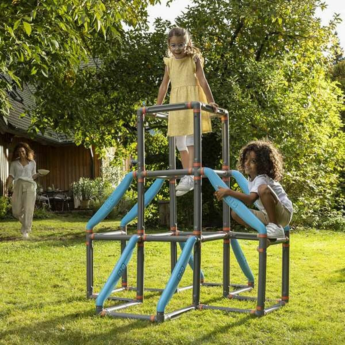 Centru de activităţi Smoby BIG Kraxxl The Tower - Jucarii si jocuri, În aer liber și sport