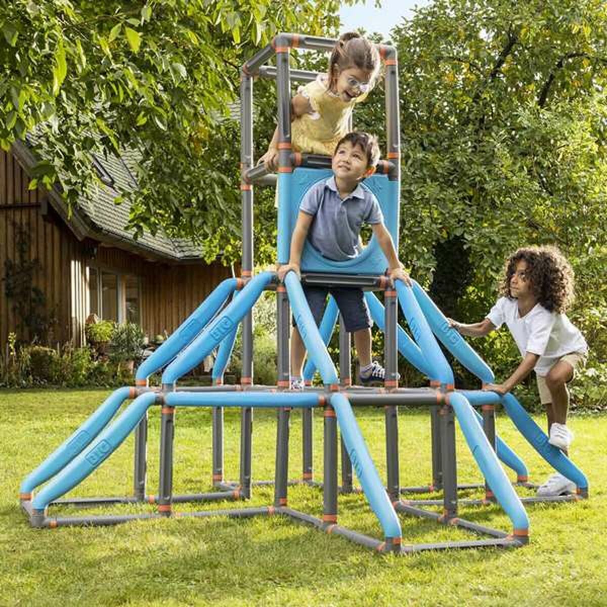 Centru de activităţi Smoby BIG Kraxxl - The Giant - Jucarii si jocuri, În aer liber și sport