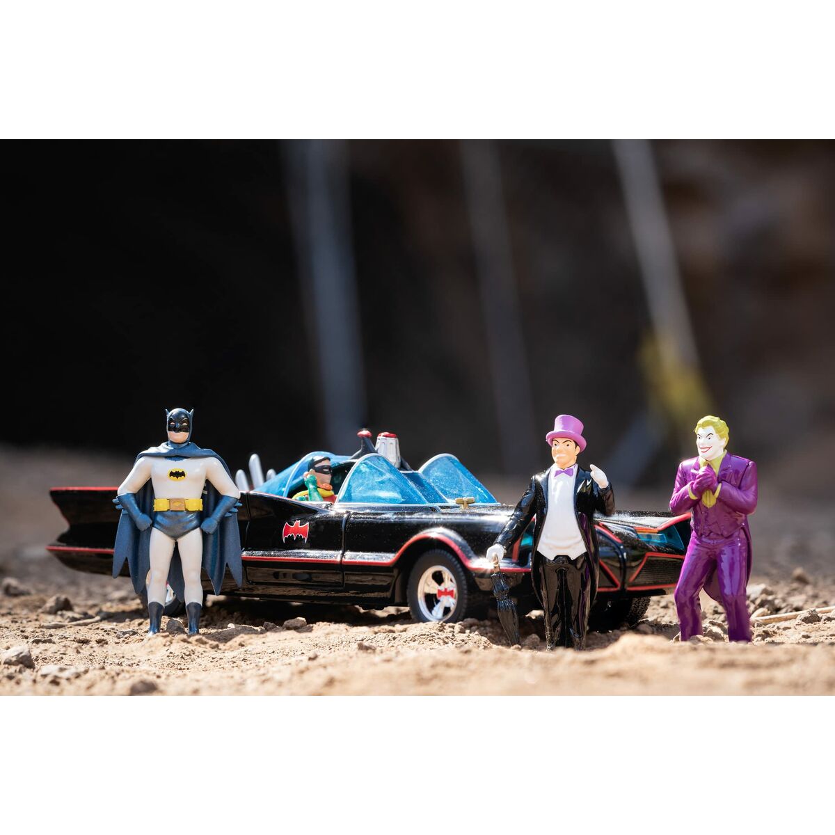 Mașină Batman Batmóvil 1966 Classic 19 cm - Jucarii si jocuri, Vehicule