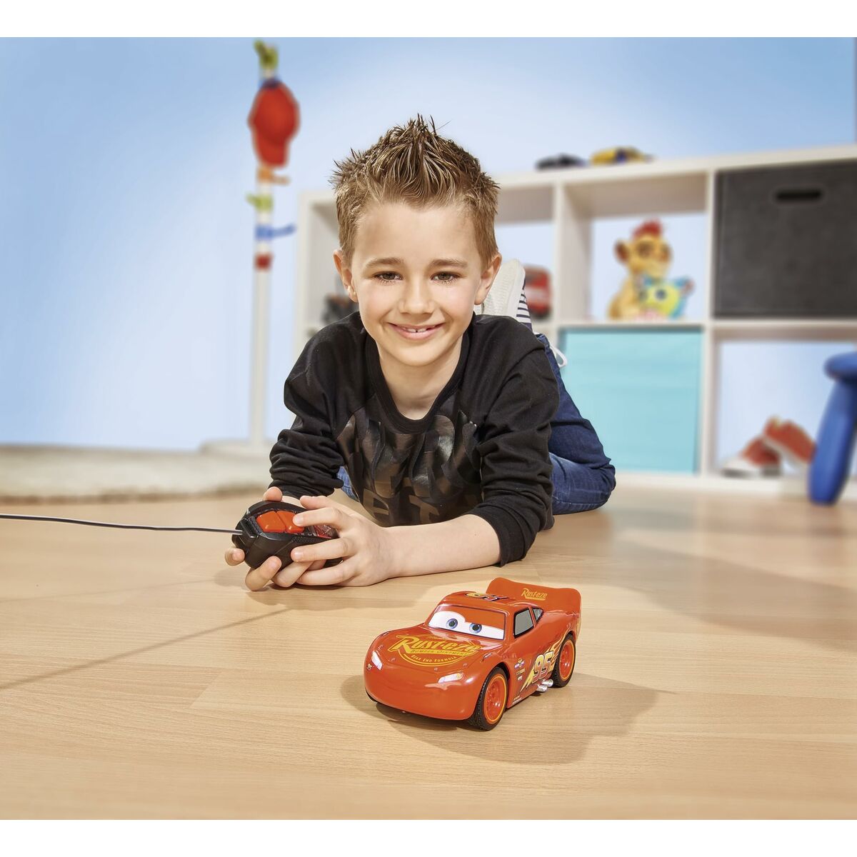 Mașinuță RC Fulger McQueen (Lightning McQueen), Disney Pixar Cars, 1:32, 27 MHz, Jada Toys, 4+ Ani - Jucarii si jocuri, Imitații de jocuri