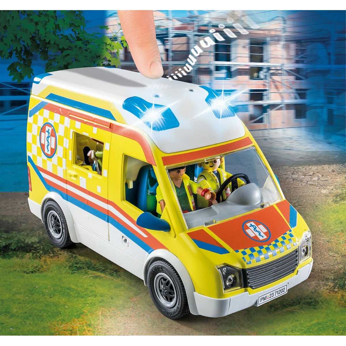 Playset Playmobil 71202 City Life Ambulance 67 Piese - Jucarii si jocuri, Păpuși și figurine