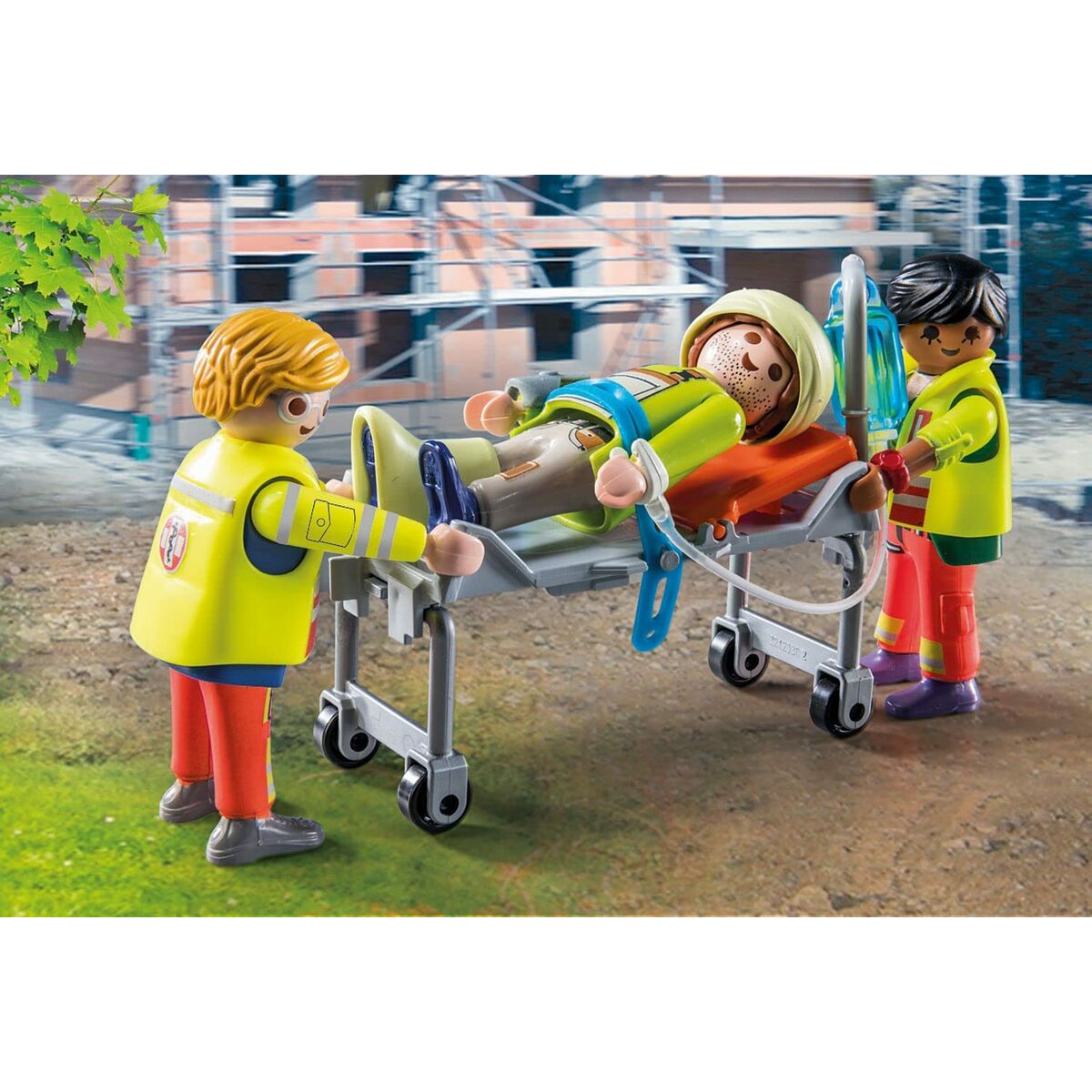 Playset Playmobil 71202 City Life Ambulance 67 Piese - Jucarii si jocuri, Păpuși și figurine