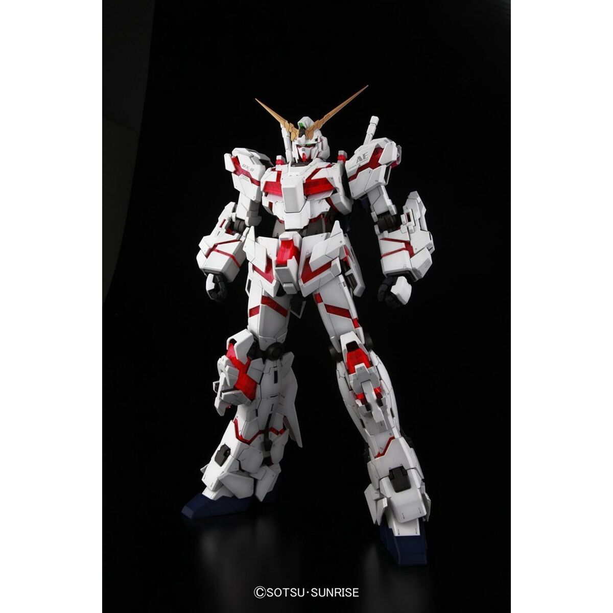 Figurine de Acțiune Bandai PG 1/60 UNICORN GUNDAM Animație și anime (animație japoneză) - Jucarii si jocuri, Păpuși și figurine