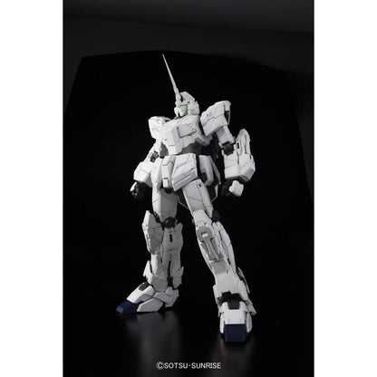 Figurine de Acțiune Bandai PG 1/60 UNICORN GUNDAM Animație și anime (animație japoneză) - Jucarii si jocuri, Păpuși și figurine