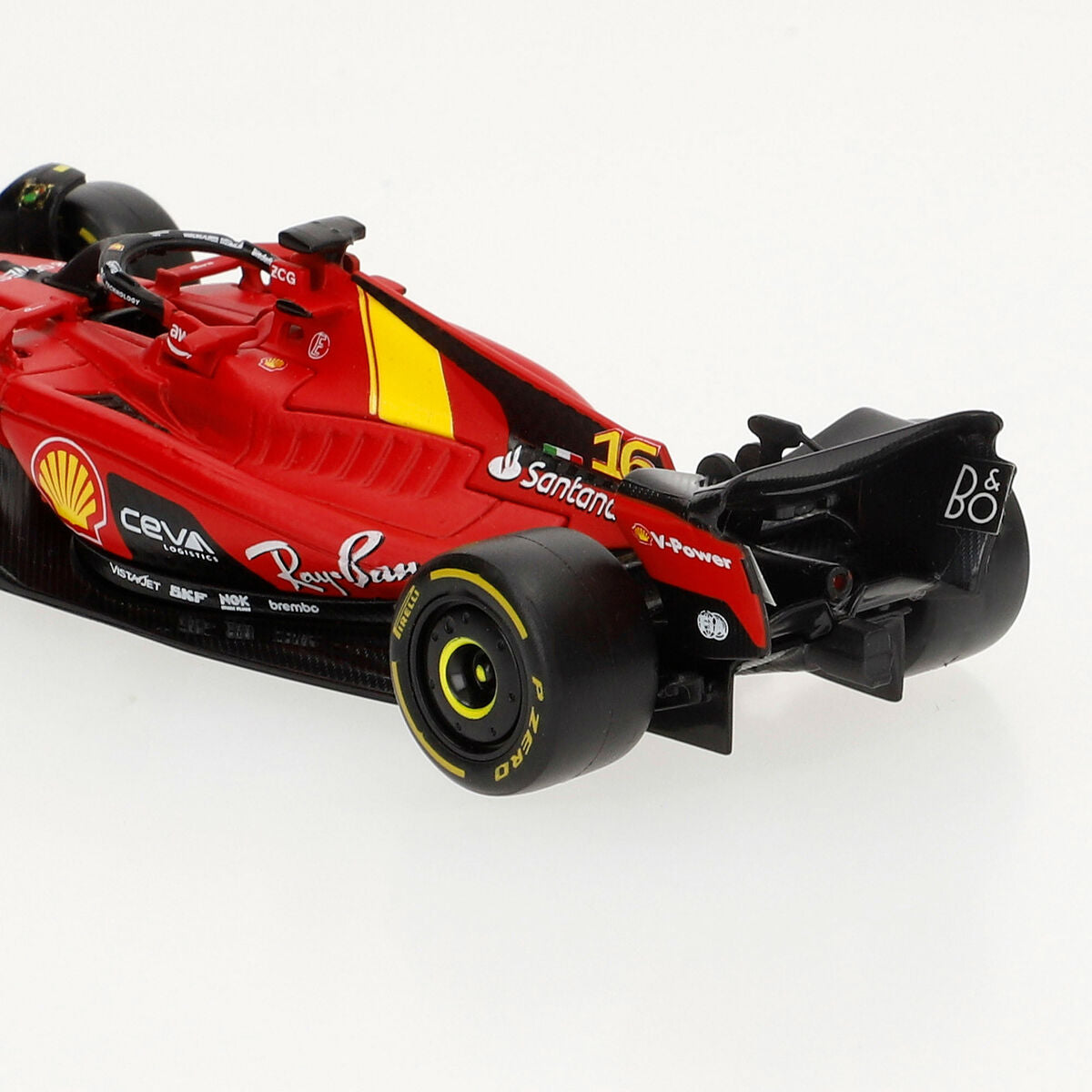 Mașină Bburago Ferrari F1 SF23 1:43 2 Piese - Jucarii si jocuri, Vehicule