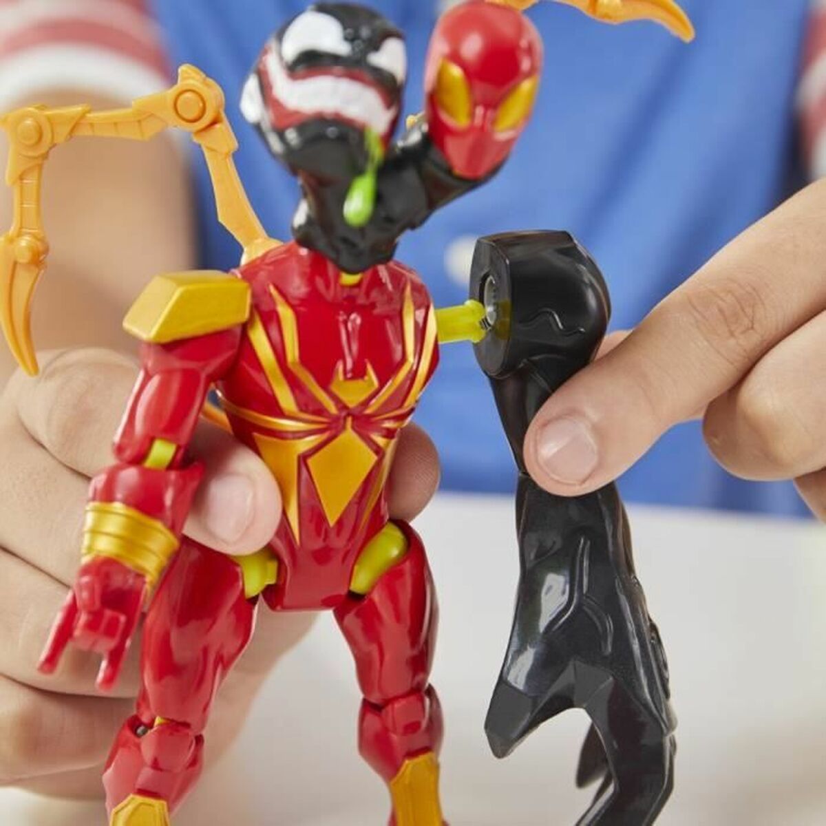 Figura îmbinată Hasbro MixMashers Iron Spider Deluxe - Jucarii si jocuri, Păpuși și figurine