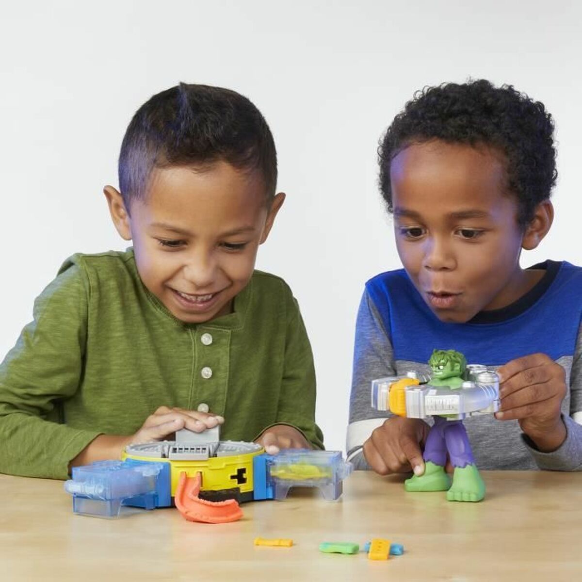 Joc de Plastilină Play-Doh Hulk Smash It All Multicolor - Jucarii si jocuri, Activități creative